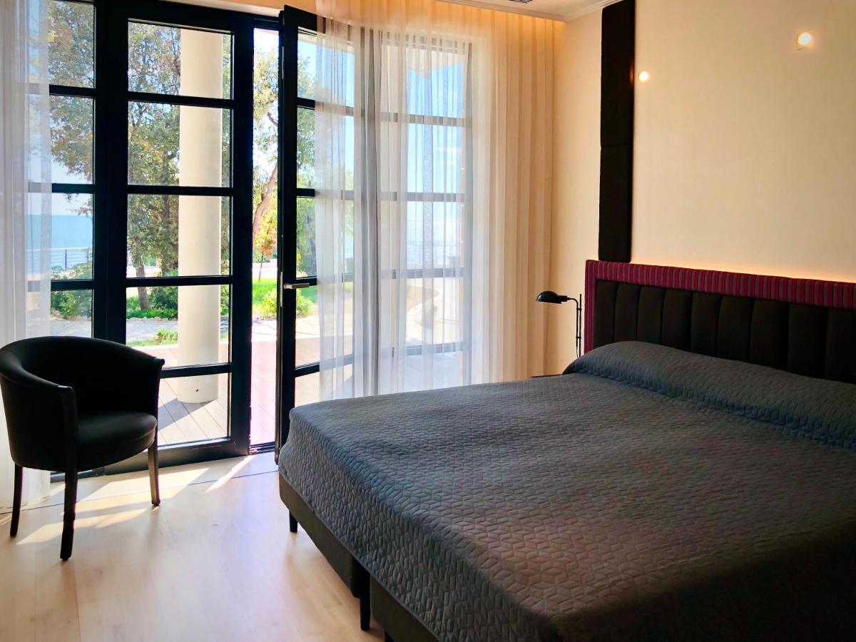 Continuum Apartment Улцин Екстериор снимка