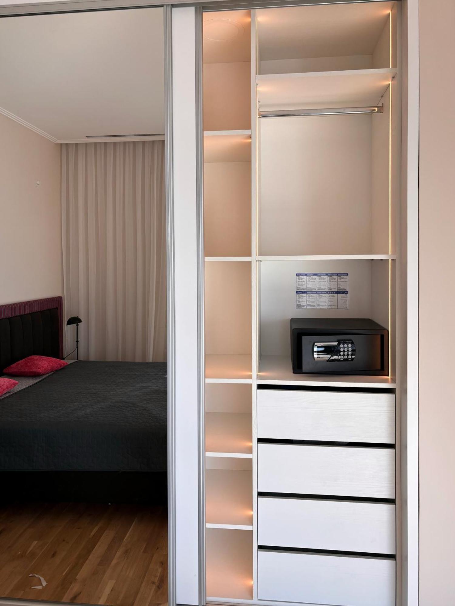 Continuum Apartment Улцин Екстериор снимка